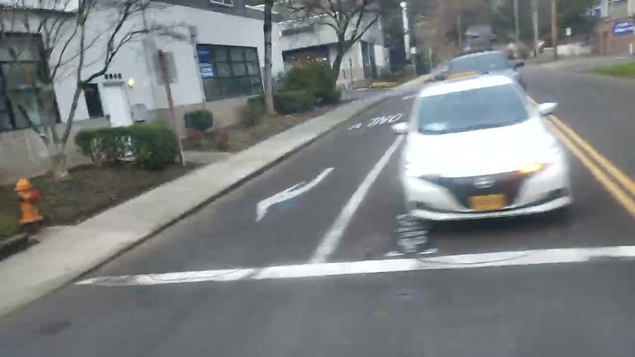 Bout ta get onto S, Macadam Ave. from S. Bancroft St. of Portland, Oregon while on the 35R 1/27/26 !