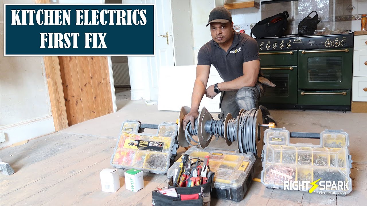 Kitchen Electrics First Fix //  Life of an electrician // Electrician