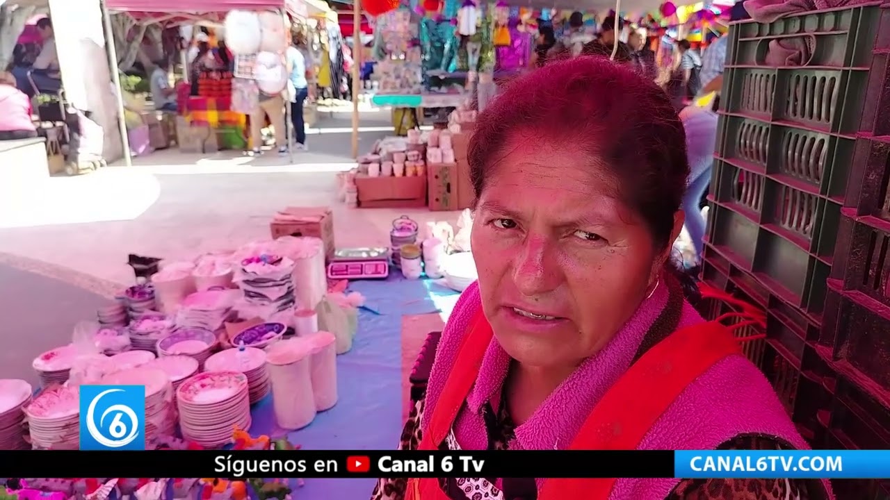 TIANGUIS DE #OZUMBA MANTIENE VIVA LA TRADICI&Oacute;N DE D&Iacute;A DE MUERTOS
