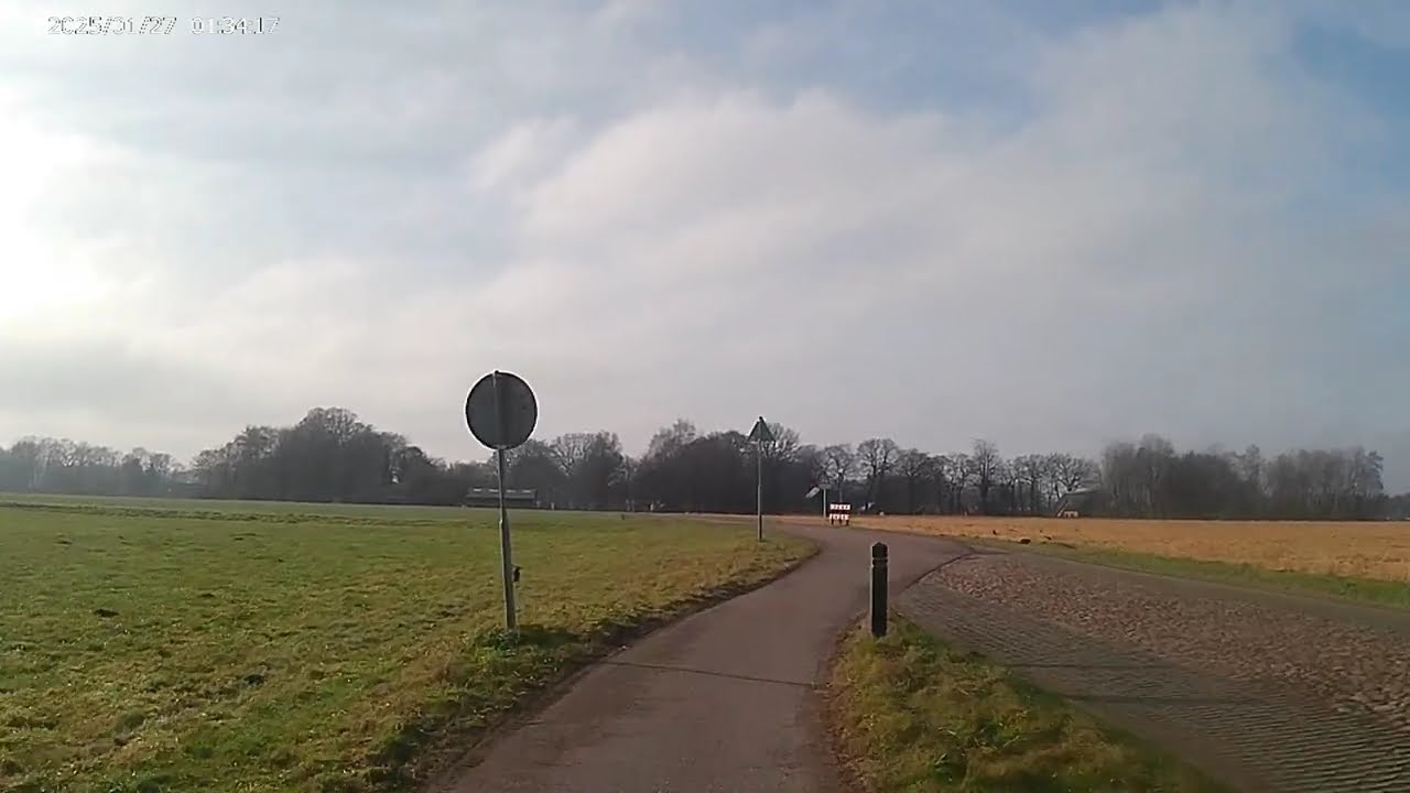 van Rondweg Emmen naar Zuidbarge via Rietlandenstraat