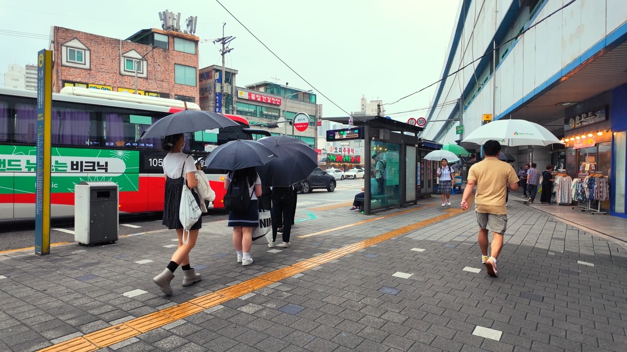 Прогулка от станции Буламсан под дождём до станции Новон l Пешеходная экскурсия по Сеулу l 4K