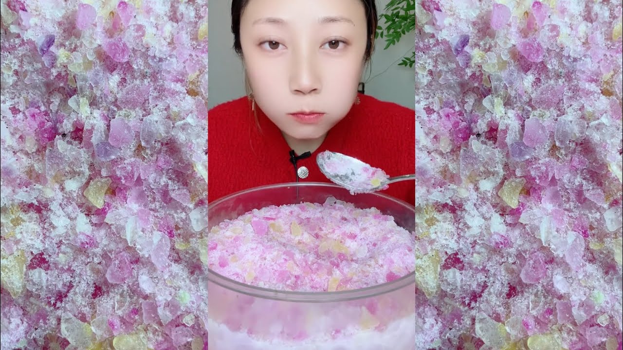 ASMR ICE EATING / ASMR MUKBANG ICE EATING SOUNDS FROM THE FROZEN WATER