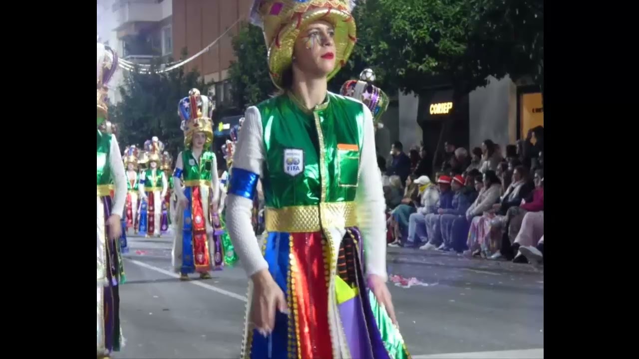 Desfile de Carnaval de BadajozComparsa Al límite 15-2-2026.MP4