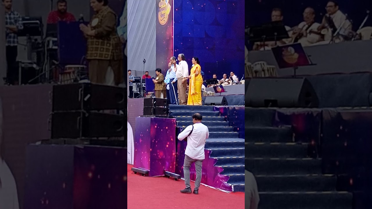 Aniruddha Bhaktibhav Chaitanya Dr Aniruddha's Entry Falguni Pathak