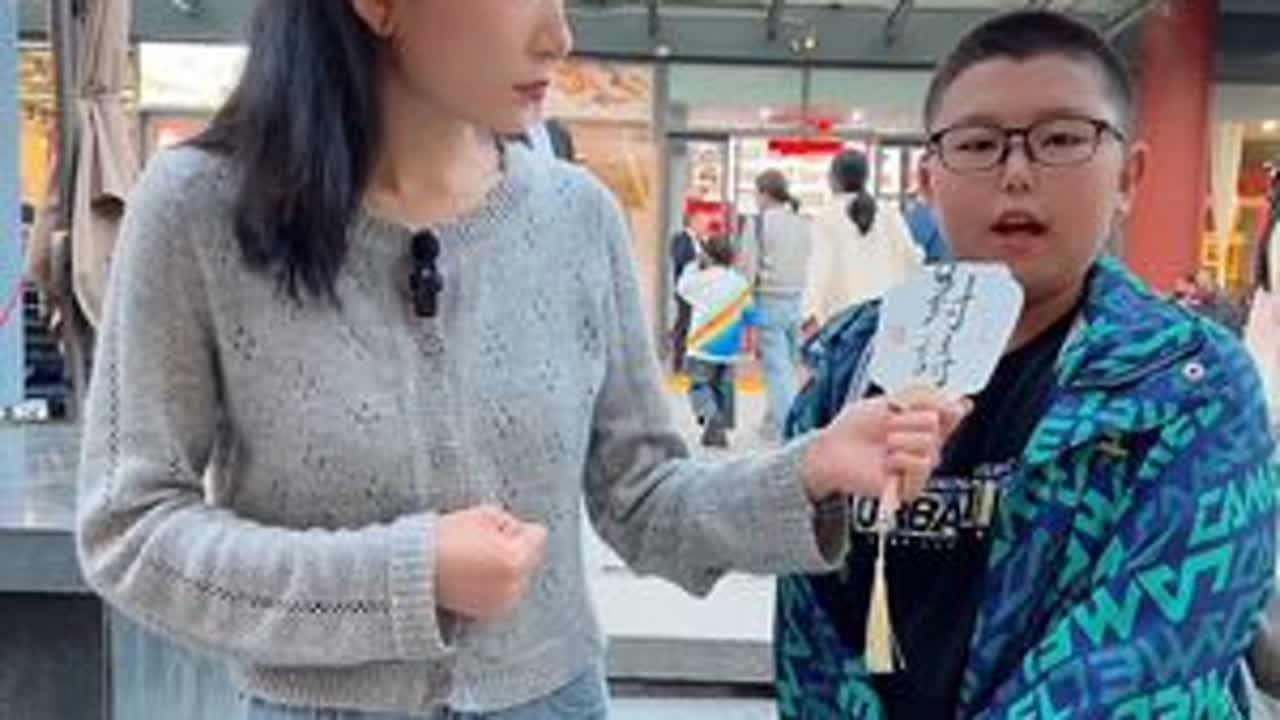 桐花万里丹山路，雏凤清于老凤声。为小朋友点赞！！！#西安 #文化自信 #原创视频 #街头采访 #五一