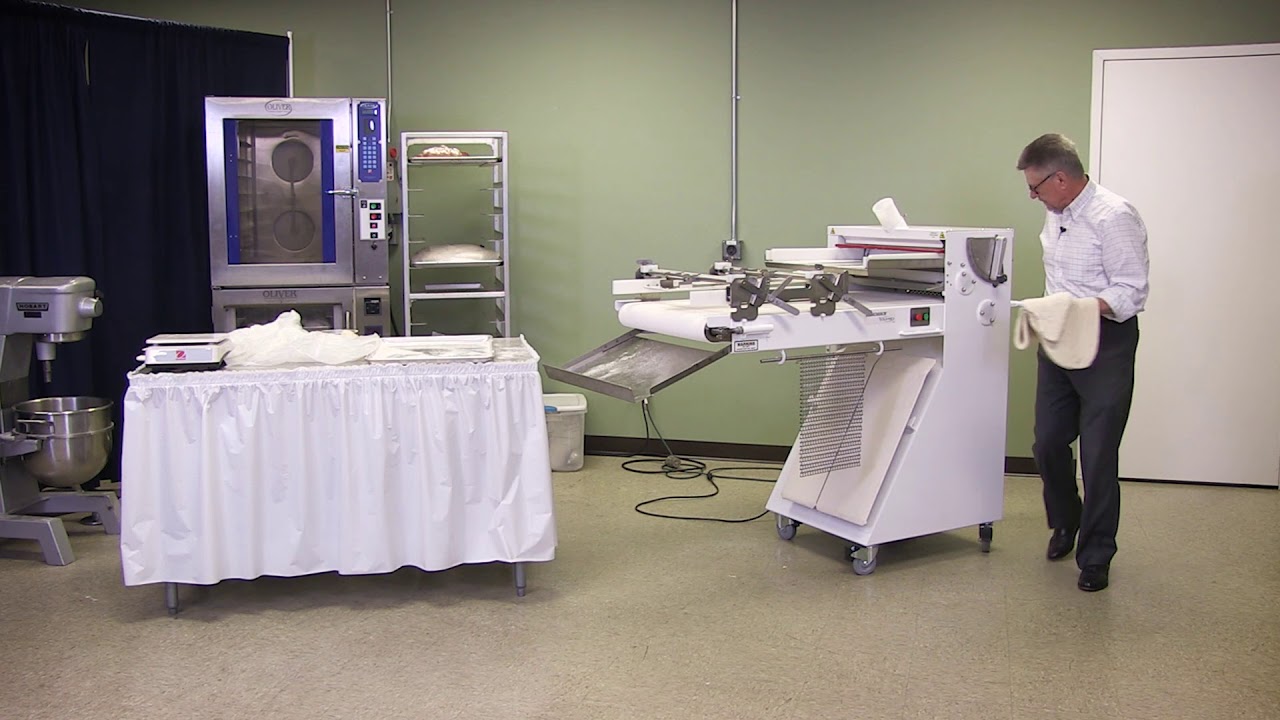 Simplex Sheeter Moulder 424 Dough Sheeting Demo