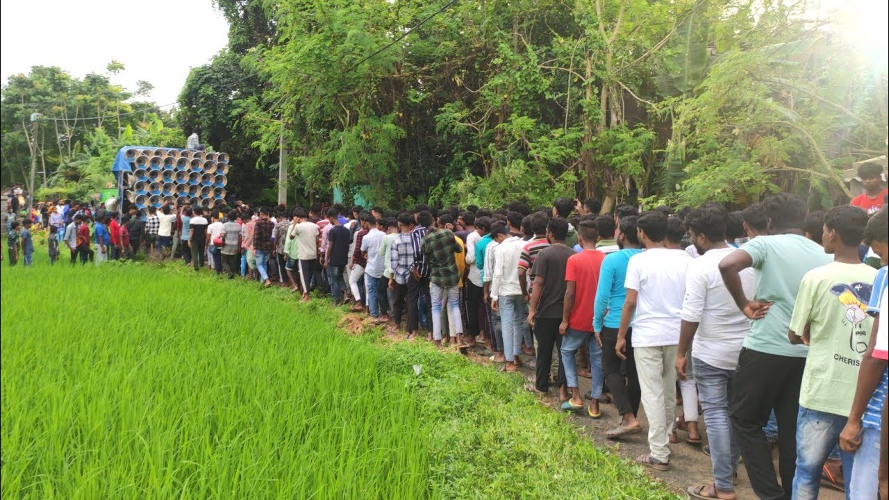 কিং সম্রাট নতুন 18 ইঞ্চি 30 সেকেন্ড ফিল্ড 5টা C20 দিয়ে 1000 মানুষ এর সামনে দিয়ে জনসভা করছে দেখুন 