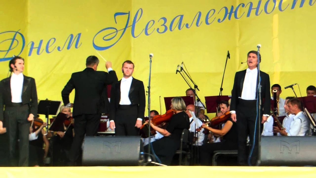 Самвел Адамян и солисты театра оперы  и балета