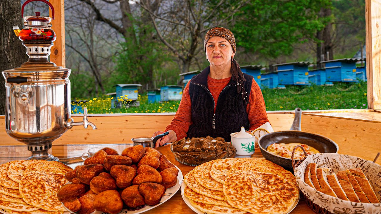 Delicious breakfast in Azerbaijani village! - Traditional breakfast recipe in the village