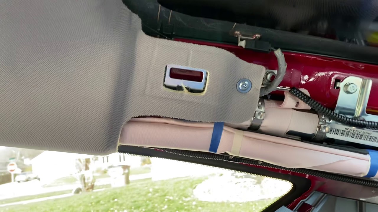 Probable cause of headliner rattle - 2015 Honda Accord EXLV Coupe