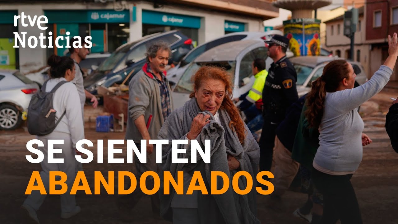 DANA: Los VECINOS de SEDAVÍ lanzan un MENSAJE de AUXILIO para que la AYUDA llegue a su PUEBLO | RTVE
