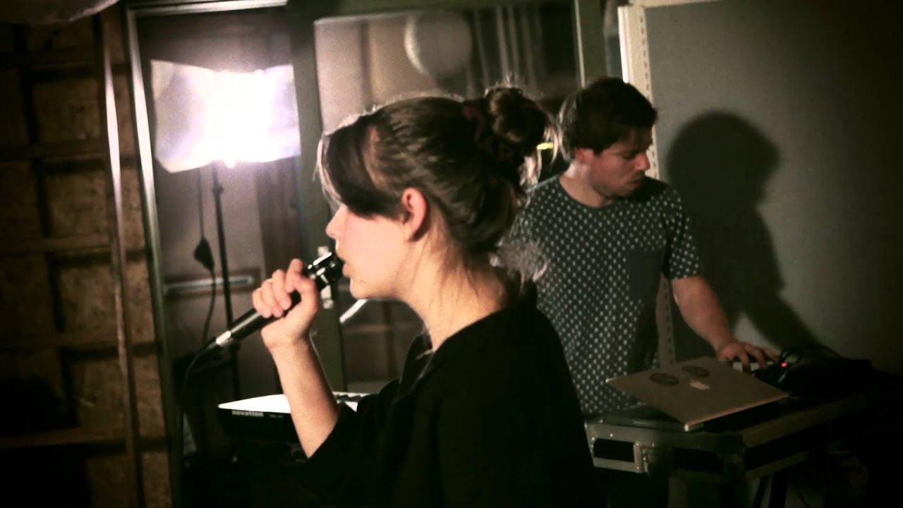 Scarlet Chives - Hunting (Here Today Sessions)