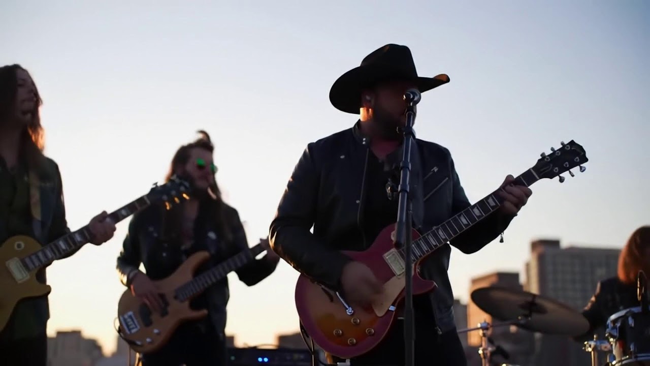 Country Rock Vibes – Outlaw Spirit & Rusted Tires Inspired by Chris Stapleton