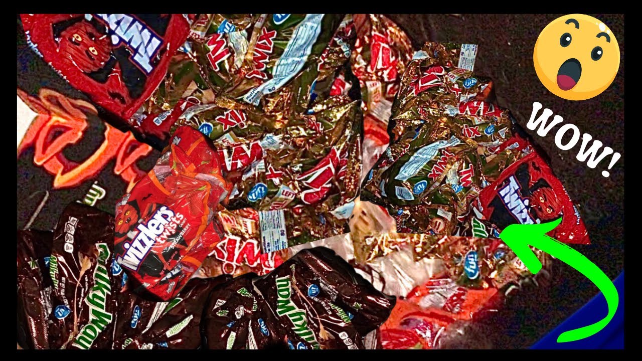 DUMPSTER DIVING - TONS Of Candy ! Scored Diving At Staples, Five Below, CVS & Walgreens!