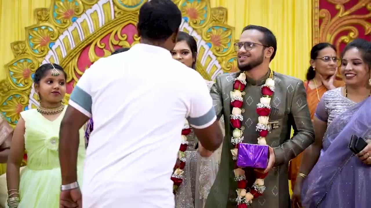Book your special dates with us at VL Vidhya Mahal 