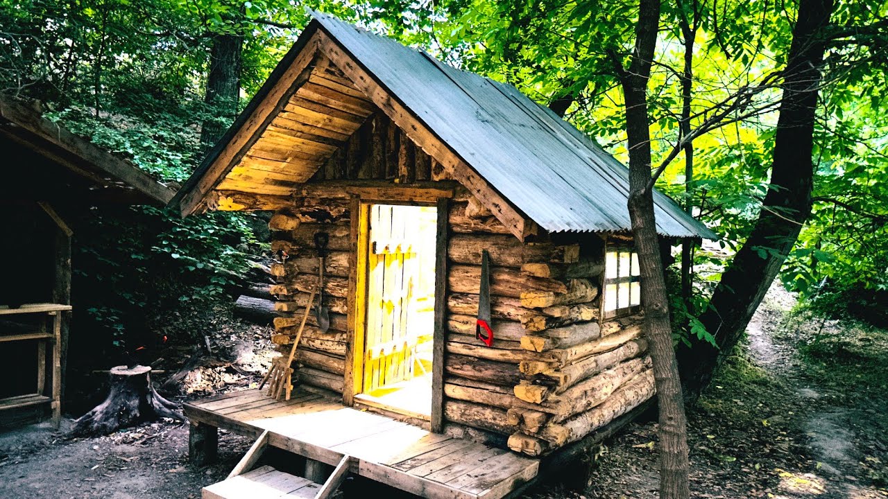 Rural Living Off the Grid | In a Forgotten Forest