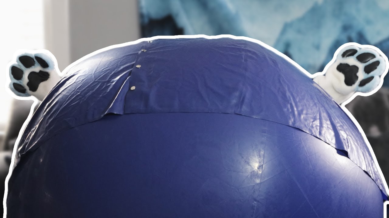 Zaros Eats a Giant Blueberry...Gone Wrong!