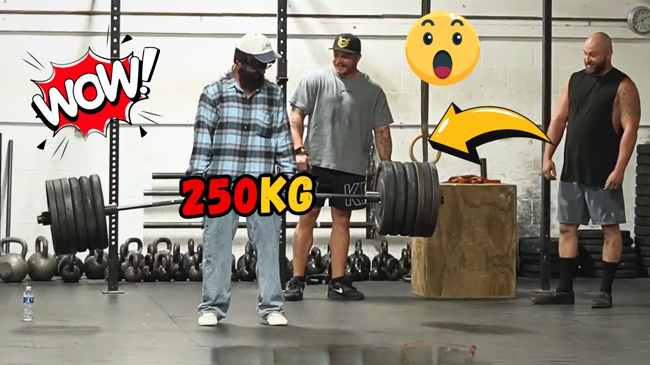 Elite Powerlifter ANATOLY Shocked Gym Guys in GYM Prank😎| Anatoly Gym Prank