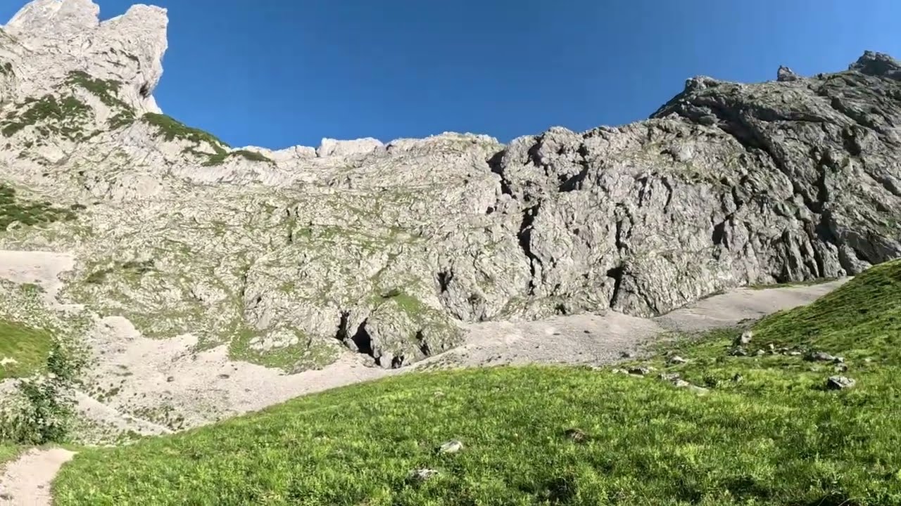 САМАЯ ВЫСОКАЯ ГОРА ГЕРМАНИИ Zugspitze  2962 м . Восхождение одного дня.