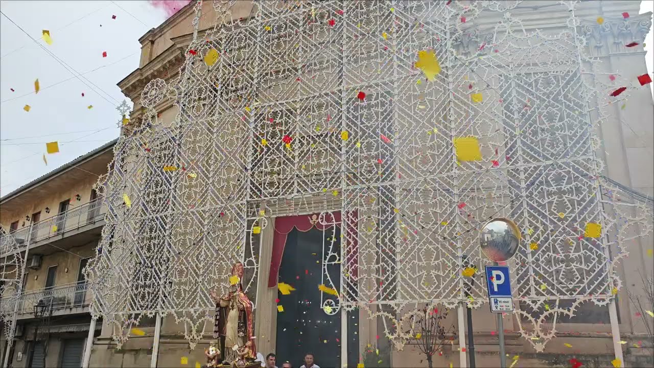 Aci Sant'Antonio 9 Febbraio 2025 Trionfale Uscita San Biagio e Spettacolo Ditta ALESSANDRO SPINA 4K
