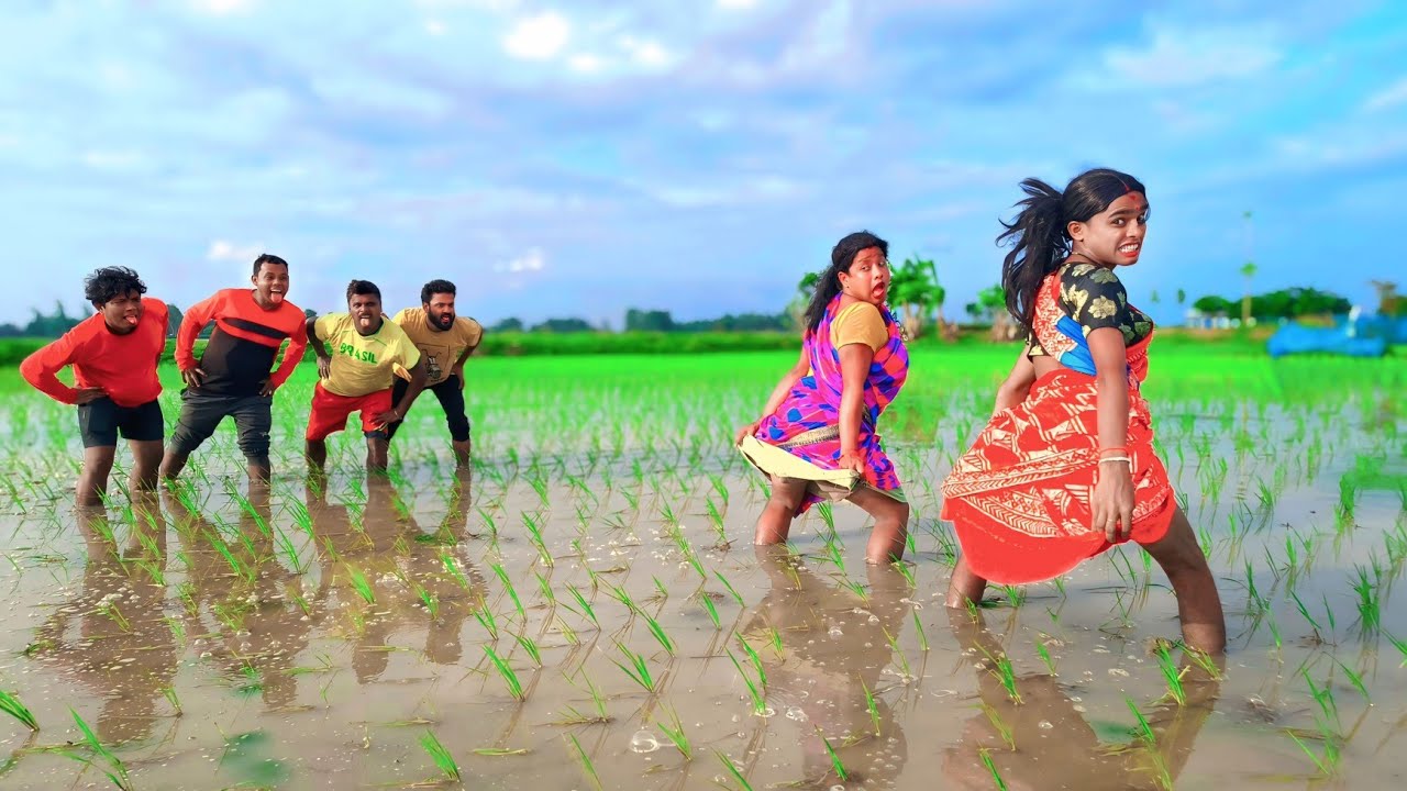 বৌদির চালাকি,পরে বুঝলো জ্বালা কি 😆 তারপর পাছায় হাত😆Bindas Hasir Comedy