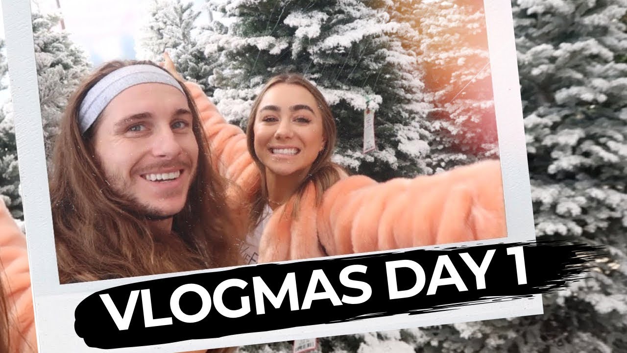 SHOP WITH US FOR XMAS DECOR! VLOGMAS DAY 1