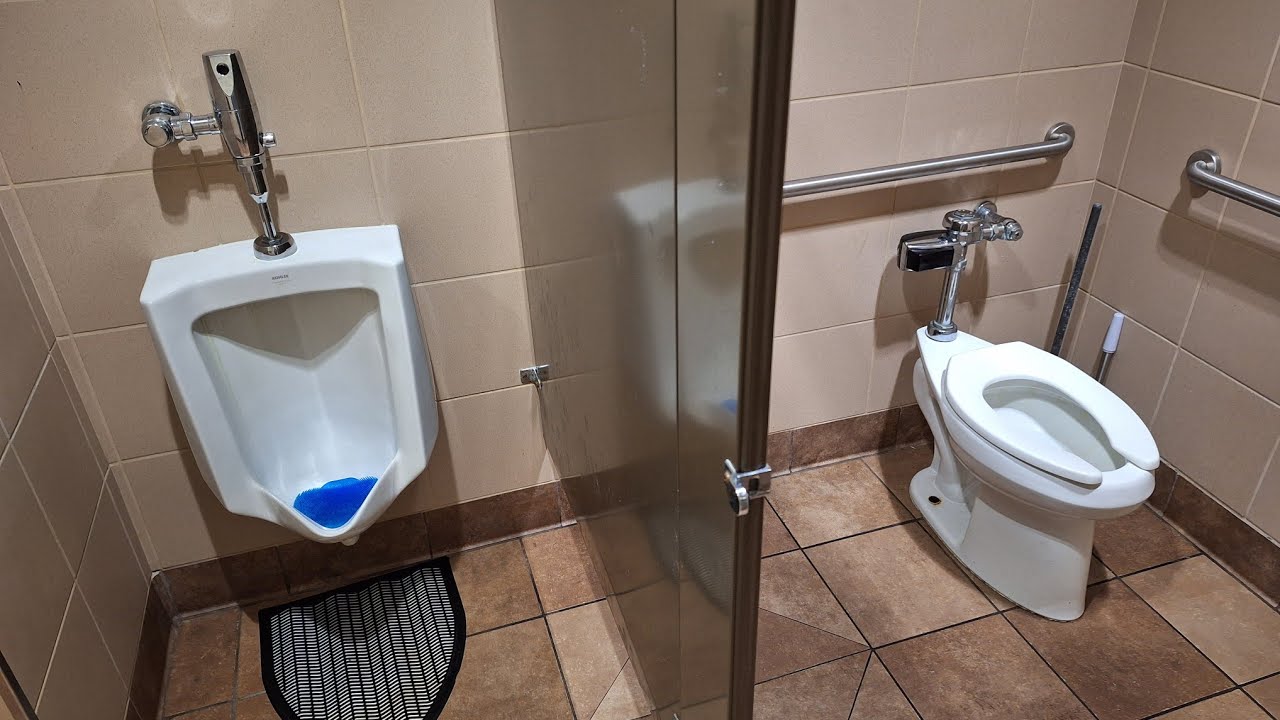 Dairy Queen Men's Restroom