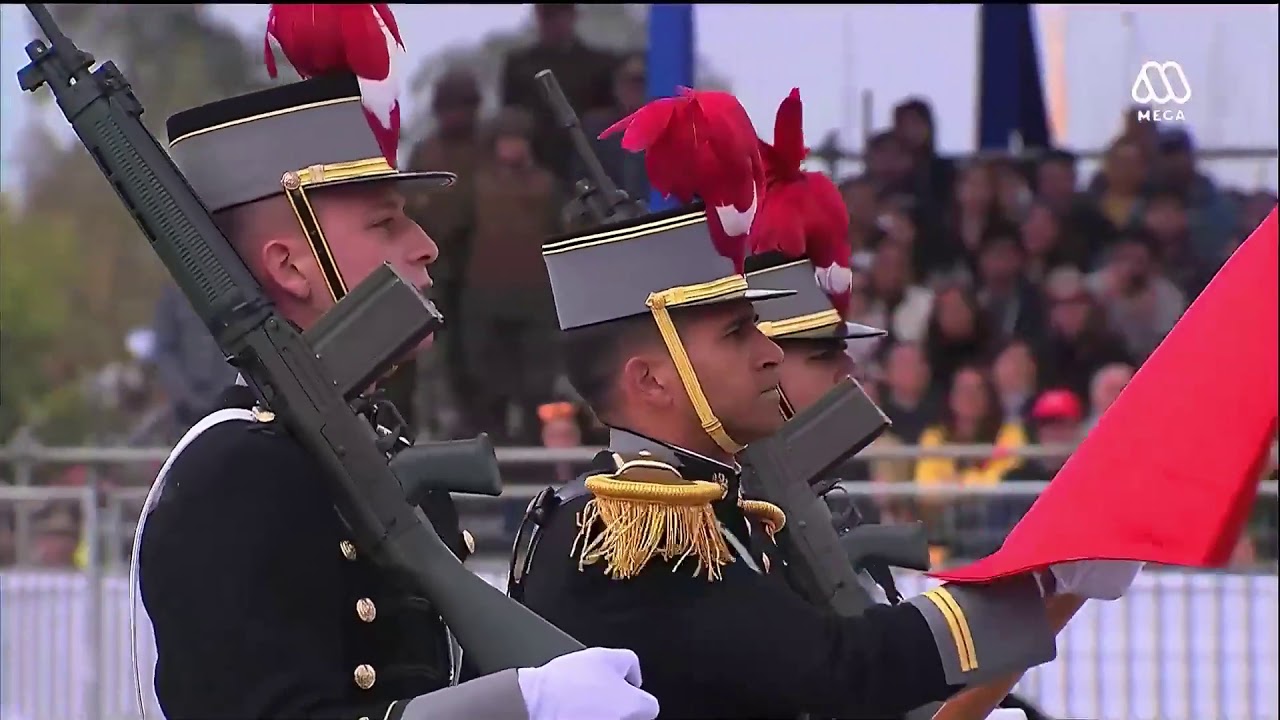 EMCH BRILLA EN CHILE Escuela Militar de Chorrillos parada militar del Ej&eacute;rcito de Chile 2019,