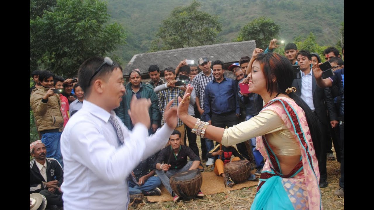 बाफ रे बाफ! खतरा दोहोरि नाच Panche baja dance at wedding of ramu kharel gulmi aanpchour