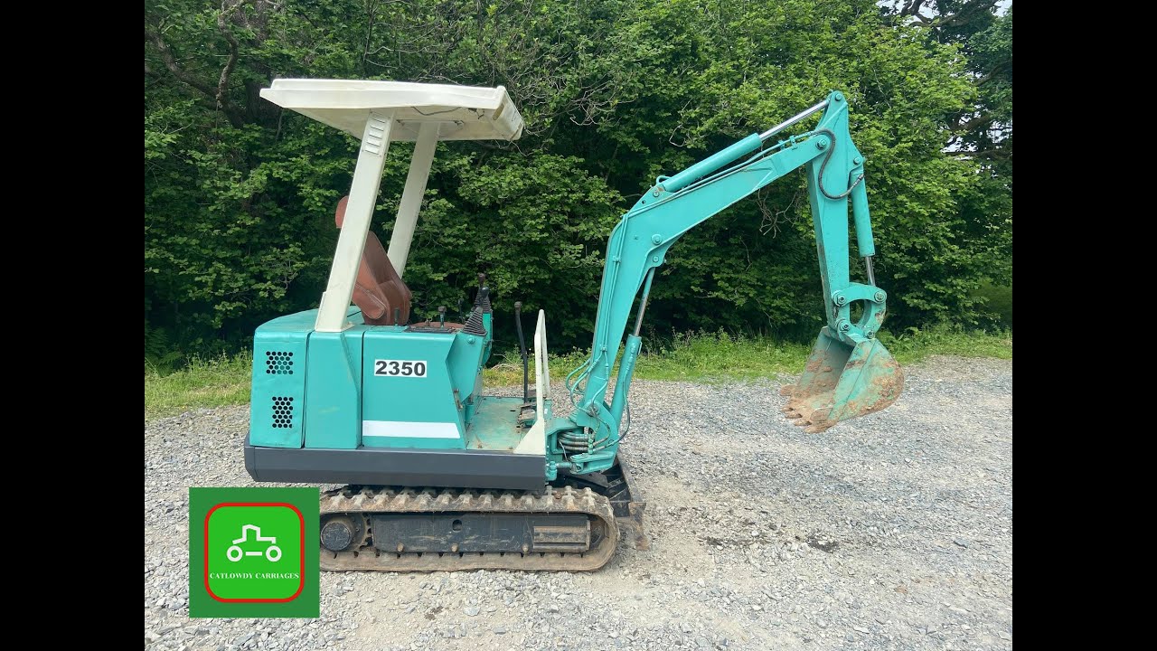 HANIX H15 MINI DIGGER 1.5T VERY TIDY SOLD BY www.catlowdycarriages.com