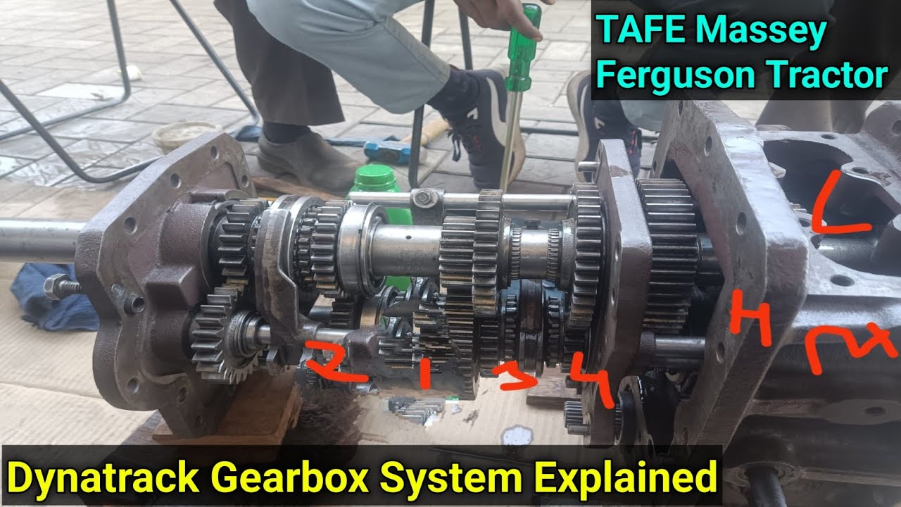 Massey Tractor GearBox | Fully Constant Mesh Dynatrack Series Explained