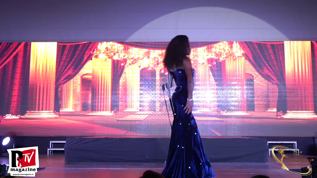Sfilata in Abito da Gala a Miss Trans Star International 2019