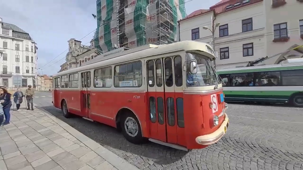 Trolejbus škoda 9 Tr rok výroby 1971-vyhlídková jízda.Sightseeing trolleybus ride #trolleybus  #tr7