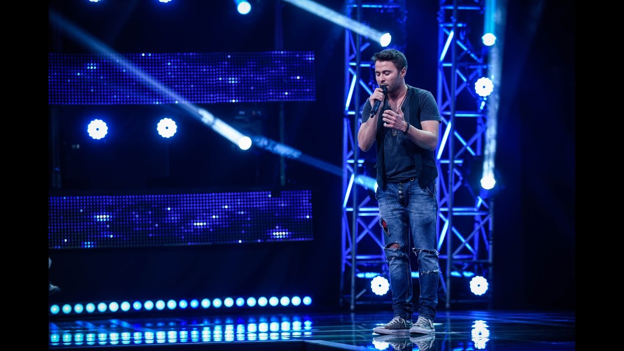 Inxs - Never Tear Us Apart. Vezi interpretarea lui Cezar Dometi, la X Factor!