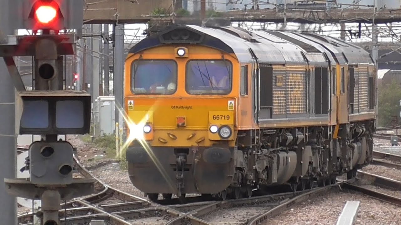 Trains at Peterborough Station 14/04/2025.