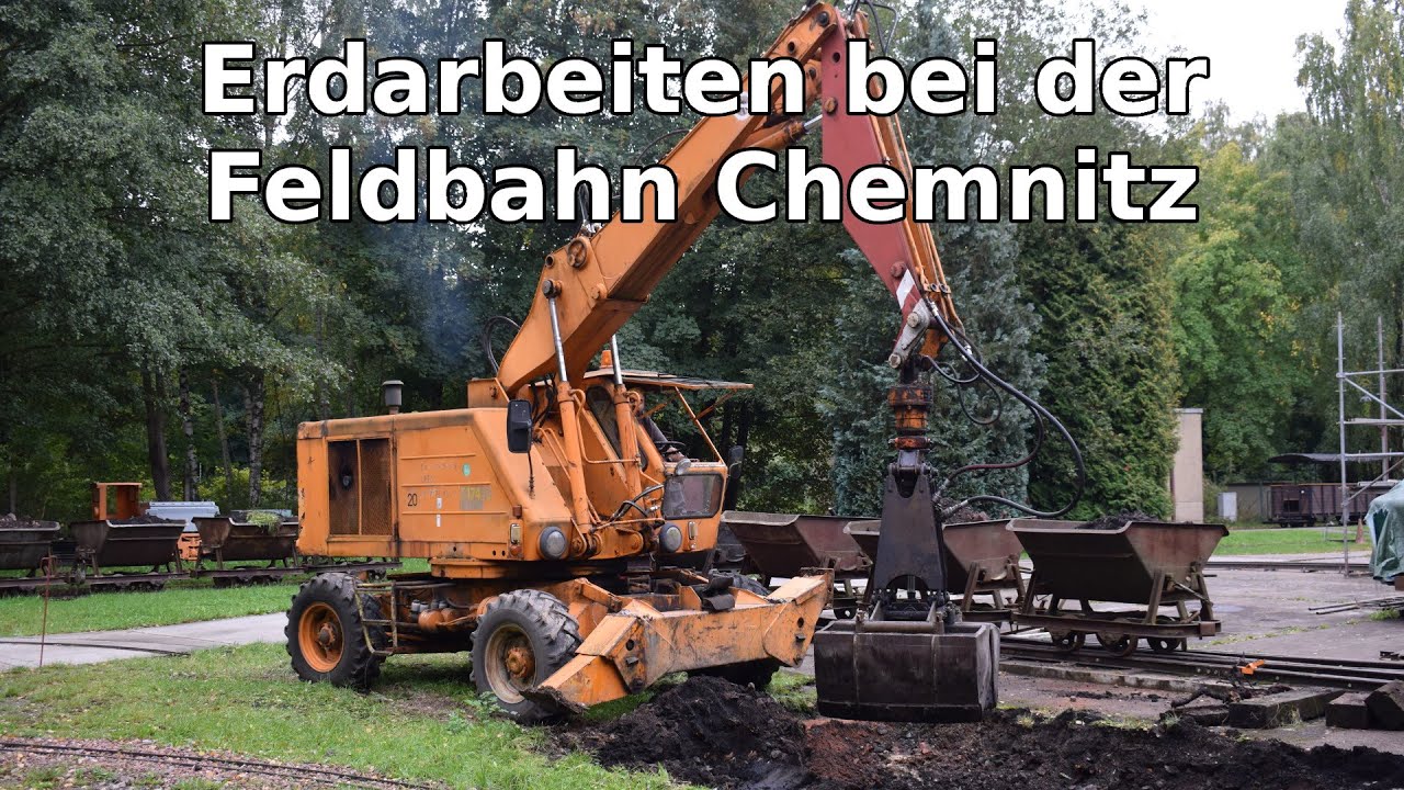 Erdarbeiten mit T174-2 und Feldbahn bei der Feldbahn Chemnitz