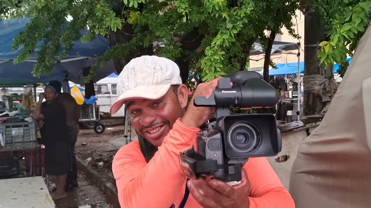 Caçando Reliquias na Feira de Peixinhos: Muita chuva nessa Feira Hoje! oque conseguimos!