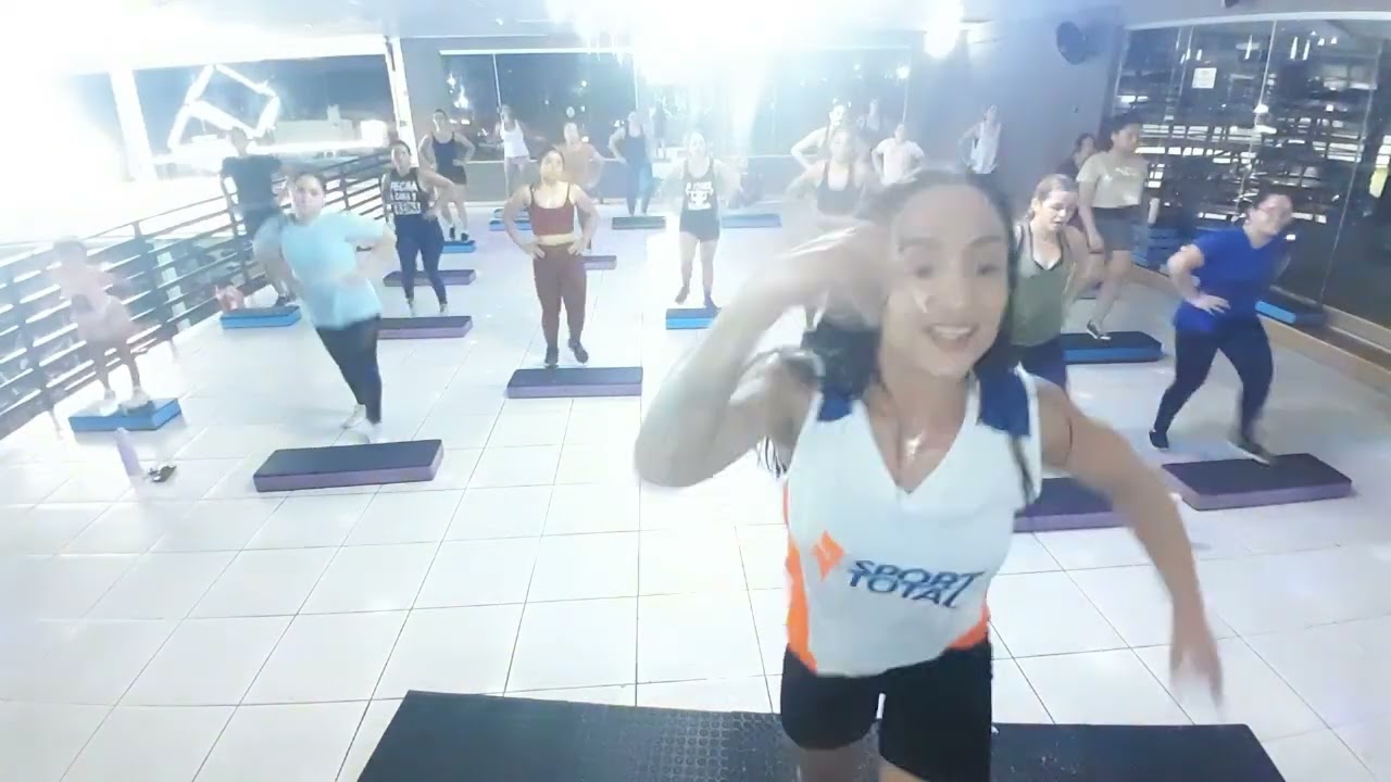 Aula de step dance 