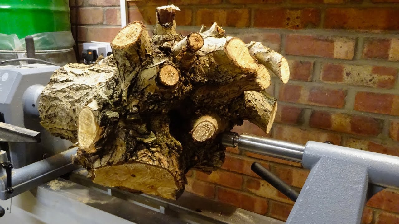 Wood turning - Wow! Green Oak hollow form vessel