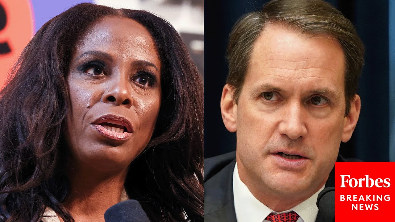 Jim Himes Issues Emphatic Defense Of 'Superb' Stacey Plaskett Amid 'Appalling' Censure Effort