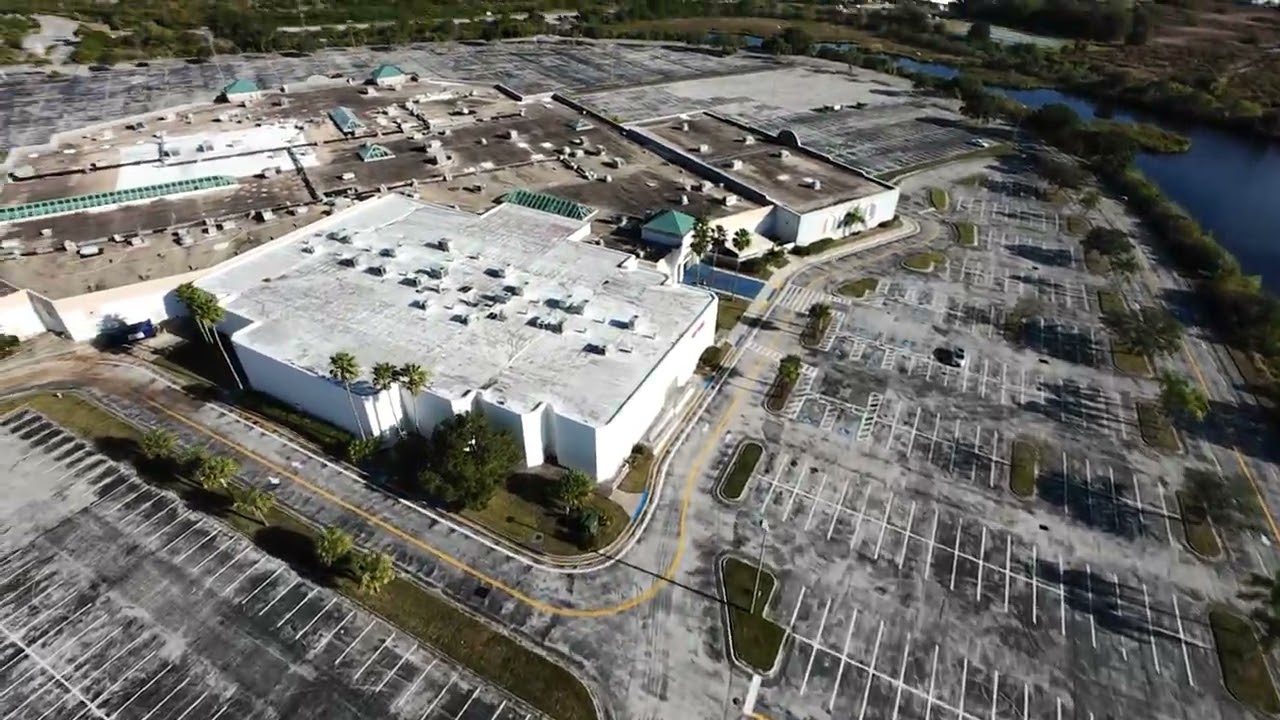 Eagle Ridge Mall in Lake Wales, FL- DJI Avata 2 stabilized in gyroflow