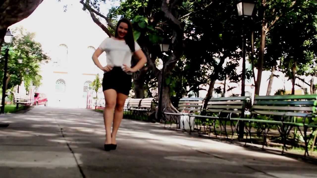 Clip 15 anos L&iacute;via