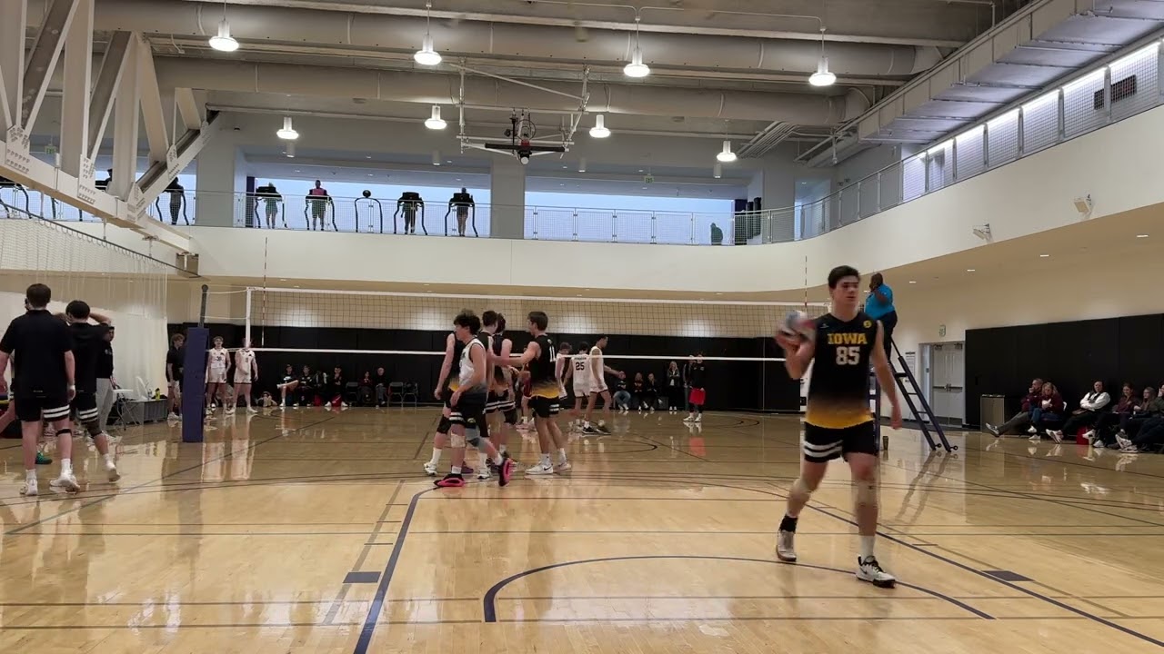 Iowa vs Minnesota set 1