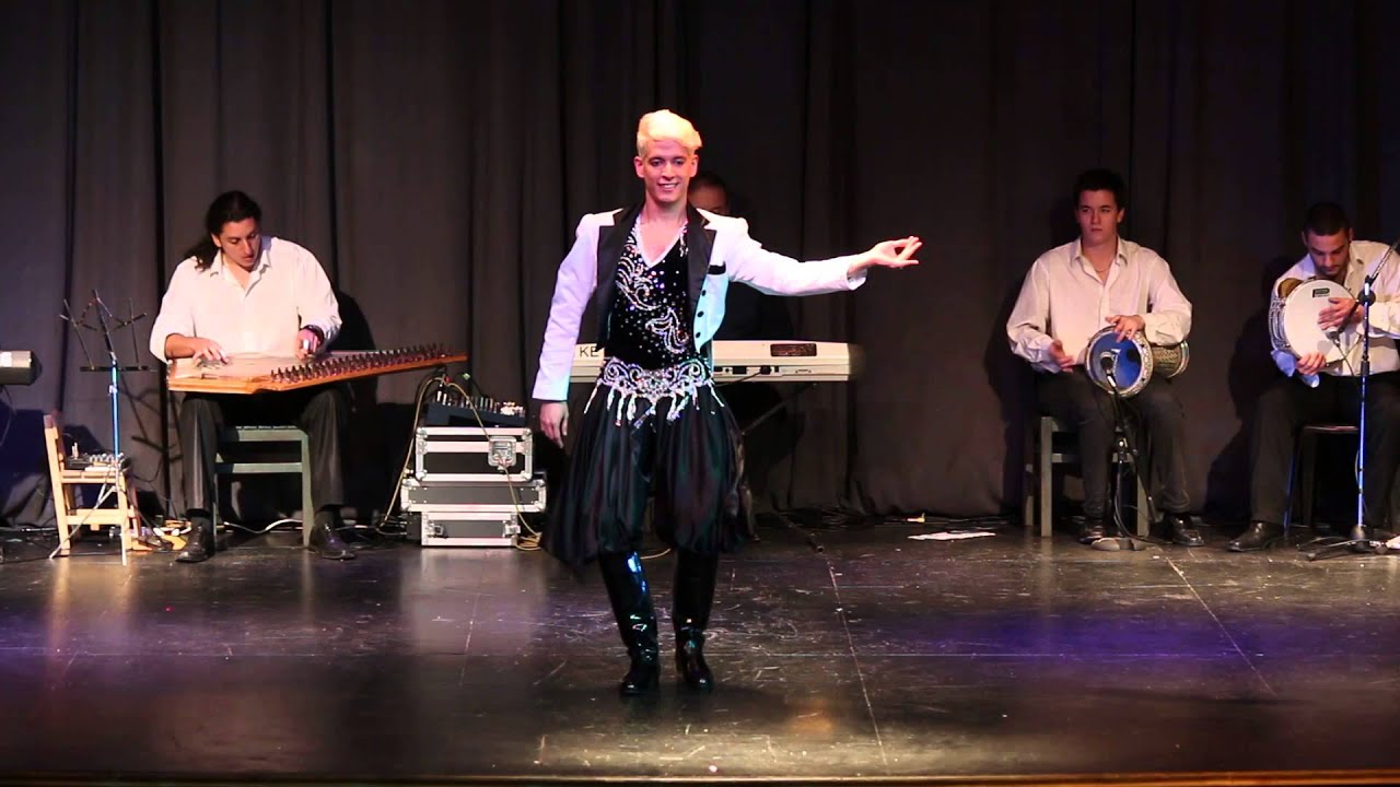 Max Daneri - Argentinian Male Bellydancer - Fakkarouni