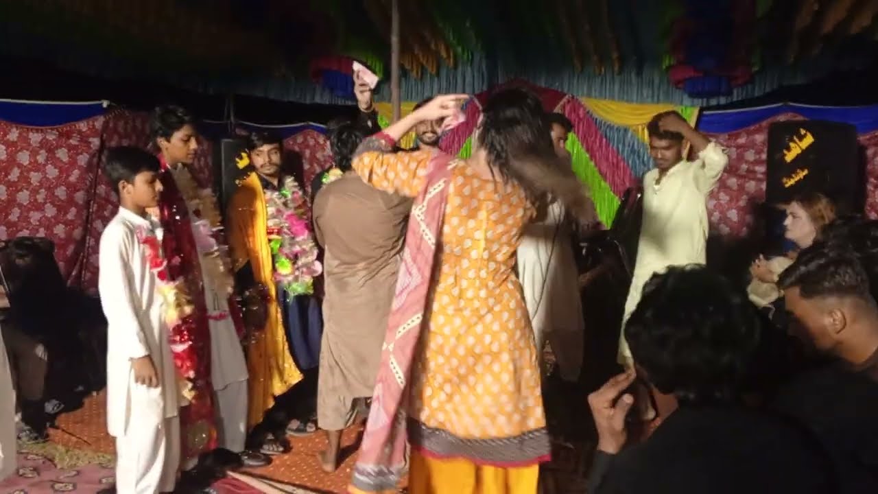 Enj Nachsaan Sara Bhalwal Vakhsi Dance performance new show /2025