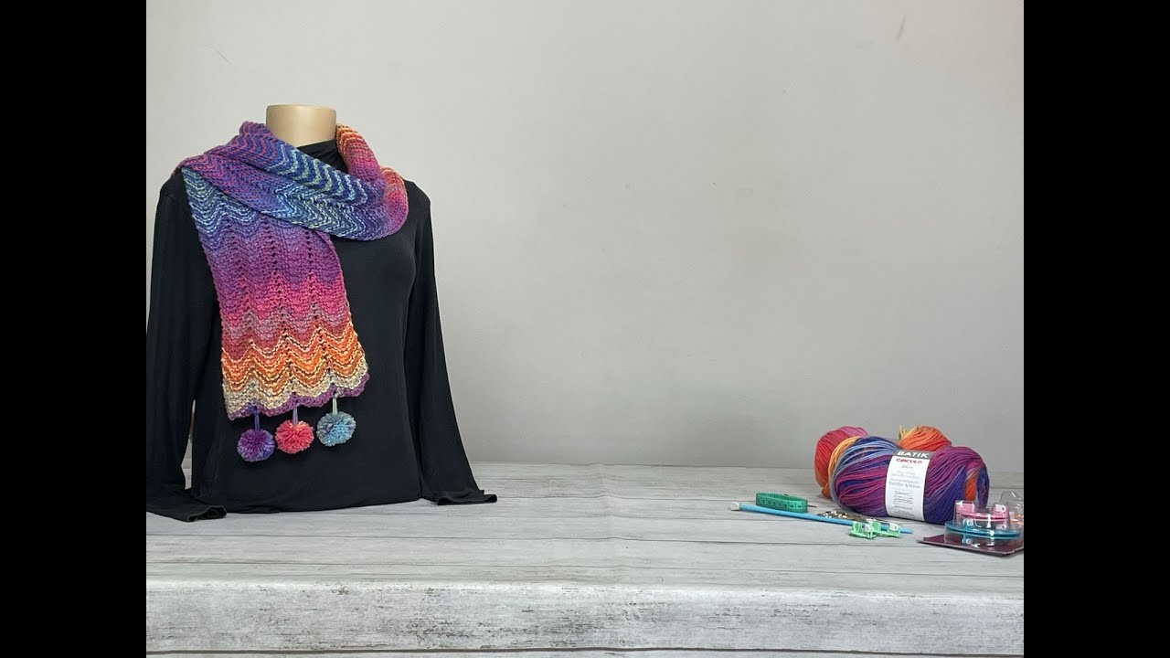 Cachecol com Pompons Batik