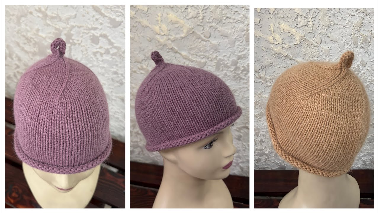 Шапка с петелькой на макушке
