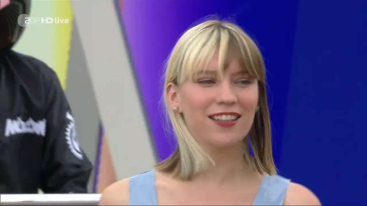 Molow X Nito-Onna - Wake Me Up - ZDF Fernsehgarten 27.08.2023