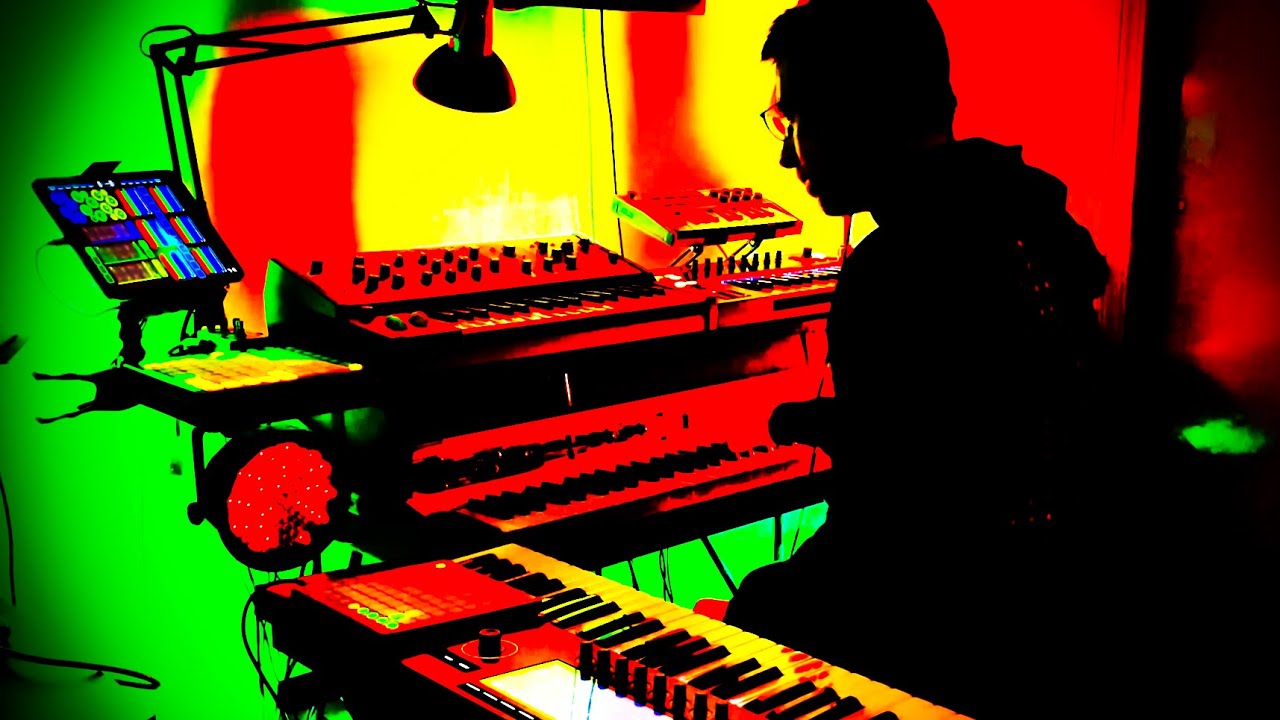 Rheyne - Session Eight (Live Looping with Ableton Live)