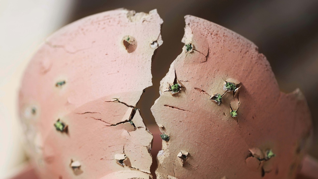 Опасности смешивания металлов в глине